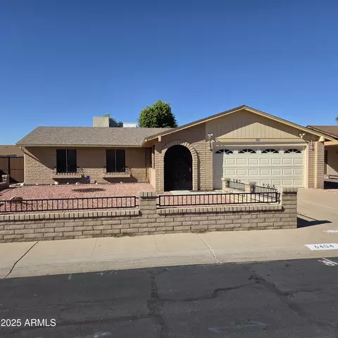 6404 W Sunnyslope Ln, Glendale, AZ 85302