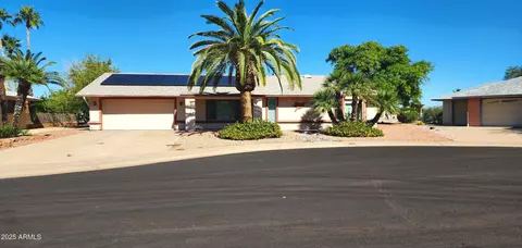 12306 W Parkwood Dr, Sun City West, AZ 85375