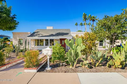 1924 N Harris Dr, Mesa, AZ 85203