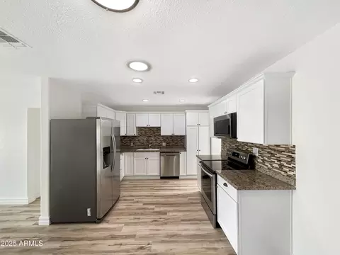 Kitchen - 3235 E Willetta St, Phoenix, AZ 85008 photo 1 of 2