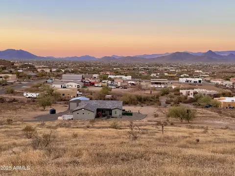 0 Dove Valley Rd #-, Phoenix, AZ 85085
