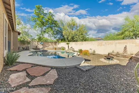 35819 N 33rd Ln, Phoenix, AZ 85086