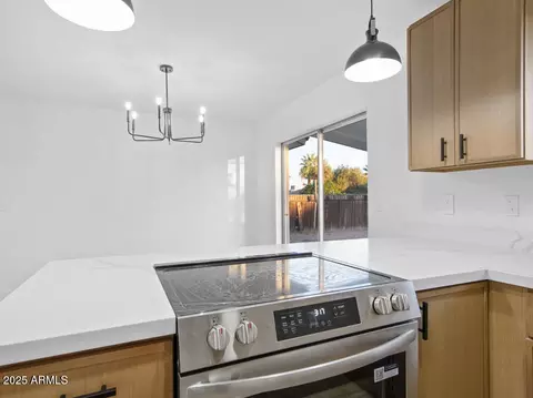 Kitchen - 925 E 7th Dr, Mesa, AZ 85204 photo 4 of 4