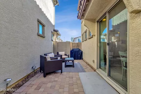 Exterior - 1708 S 83rd Way, Mesa, AZ 85209 photo 4 of 8