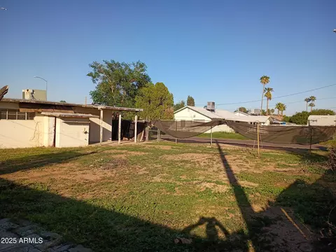 Exterior - 705 W 2nd Pl, Mesa, AZ 85201 photo 1 of 2