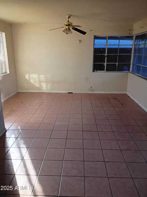 Living - 705 W 2nd Pl, Mesa, AZ 85201 photo 1 of 1