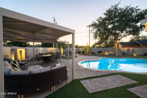 Other - 811 W Linger Ln, Phoenix, AZ 85021 photo 8 of 10