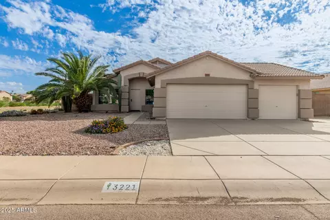 3221 W Beaubien Dr, Phoenix, AZ 85027