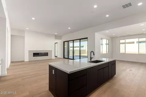 5720 E Lowden Rd, Cave Creek, AZ 85331 photo 14
