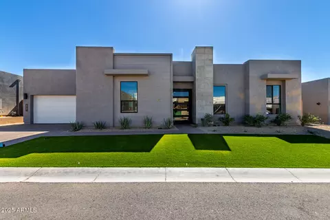 5721 E Rancho Caliente Dr, Cave Creek, AZ 85331