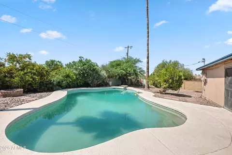 Exterior - 6545 E Heather Dr, Mesa, AZ 85215 photo 5 of 7