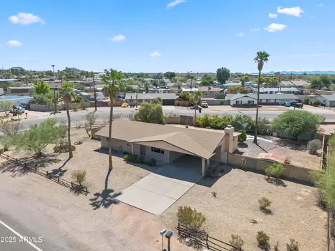 6545 E Heather Dr, Mesa, AZ 85215