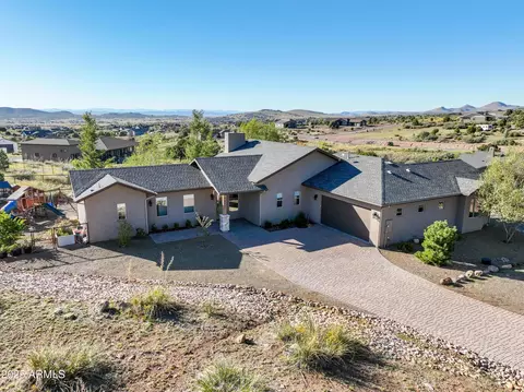 9410 N Legend Hills Rd, Prescott Valley, AZ 86315