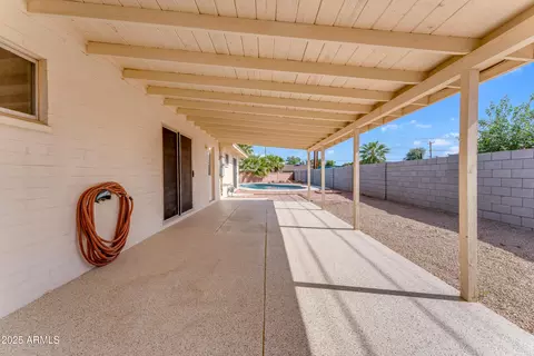 Exterior - 3645 W Cavalier Dr, Phoenix, AZ 85019 photo 2 of 7