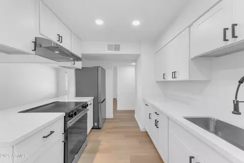 Kitchen - 3645 W Cavalier Dr, Phoenix, AZ 85019 photo 1 of 3