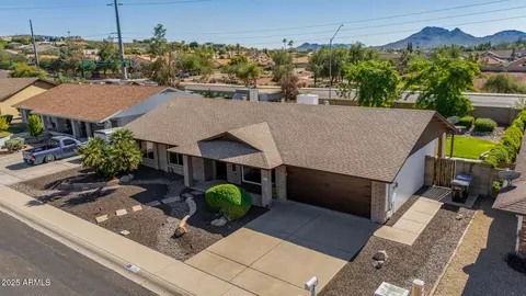View/Area - 1119 E Renee Dr E, Phoenix, AZ 85024 photo 4 of 4