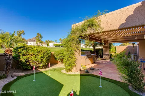 2626 E Arizona Biltmore Cir E #26, Phoenix, AZ 85016