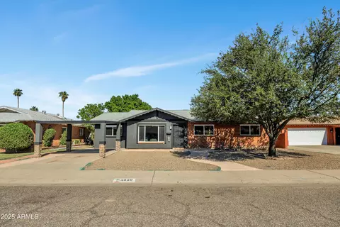 3930 W Stella Ln, Phoenix, AZ 85019