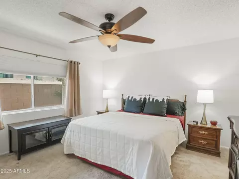 Bedroom - 807 E Michelle Dr, Phoenix, AZ 85022 photo 2 of 6
