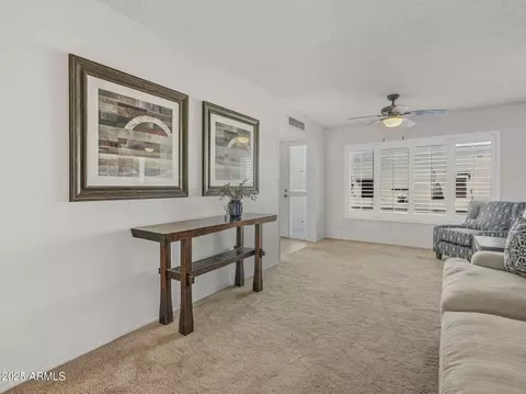 Living - 807 E Michelle Dr, Phoenix, AZ 85022 photo 5 of 5