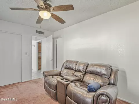 Bedroom - 807 E Michelle Dr, Phoenix, AZ 85022 photo 6 of 6