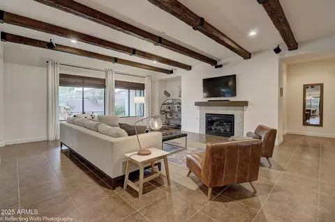 Living - 3163 E Los Altos Ct, Gilbert, AZ 85297 photo 1 of 4