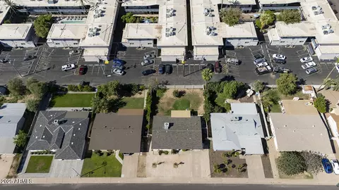 View/Area - 3308 N 6th Ave, Phoenix, AZ 85013 photo 4 of 6