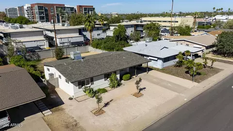 View/Area - 3308 N 6th Ave, Phoenix, AZ 85013 photo 6 of 6