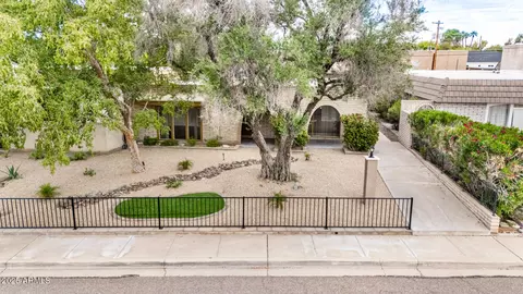 Exterior - 3738 E Montecito Ave, Phoenix, AZ 85018 photo 14 of 15