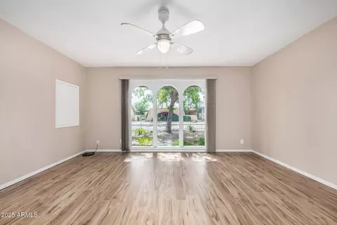 Living - 3738 E Montecito Ave, Phoenix, AZ 85018 photo 10 of 10