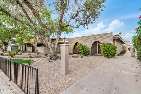 Exterior - 3738 E Montecito Ave, Phoenix, AZ 85018 photo 3 of 15
