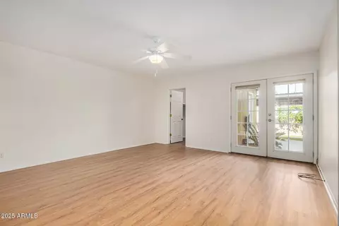 Living - 3738 E Montecito Ave, Phoenix, AZ 85018 photo 7 of 10