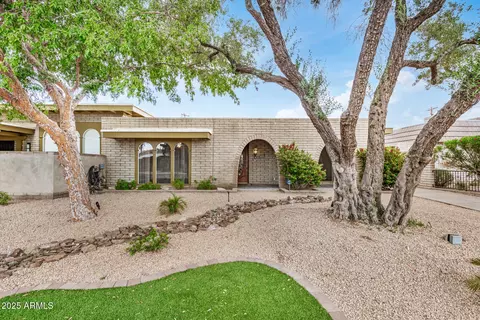 Exterior - 3738 E Montecito Ave, Phoenix, AZ 85018 photo 4 of 15