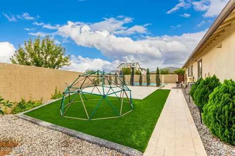 Exterior - 3683 E Austin Dr, Gilbert, AZ 85296 photo 8 of 14