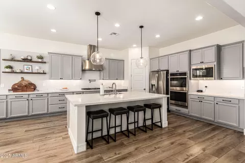 Kitchen - 3683 E Austin Dr, Gilbert, AZ 85296 photo 2 of 4