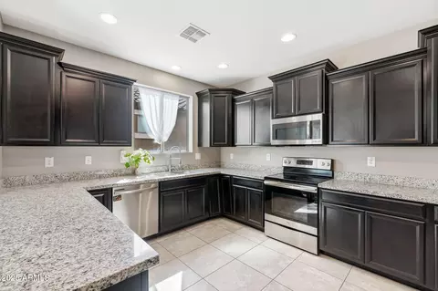 2937 N 71st Pl, Mesa, AZ 85207