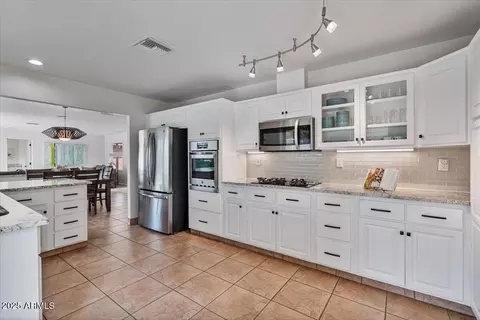 8505 E Wilshire Dr, Scottsdale, AZ 85257