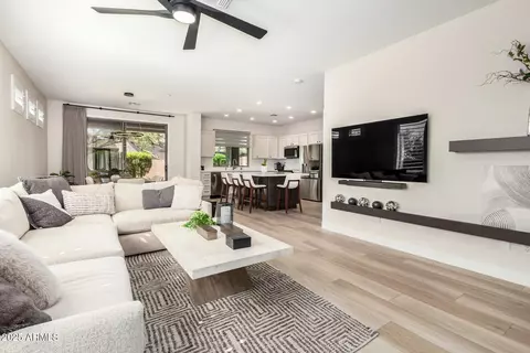 41502 N Chase Oaks Way, Anthem, AZ 85086