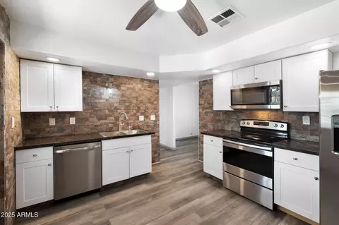 Kitchen - 6527 E Aspen Ave, Mesa, AZ 85206 photo 1 of 1