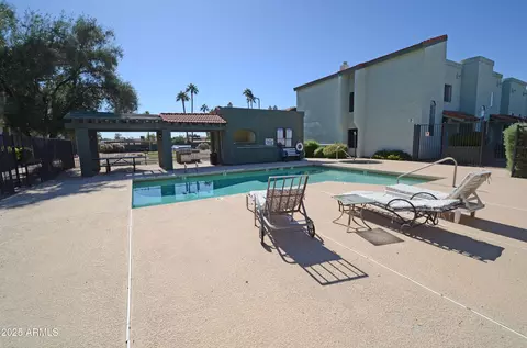 2315 W Union Hills Dr #108, Phoenix, AZ 85027
