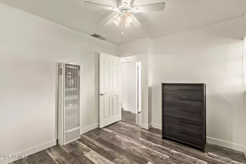 Bedroom - 4216 N 19th Pl, Phoenix, AZ 85016 photo 4 of 4