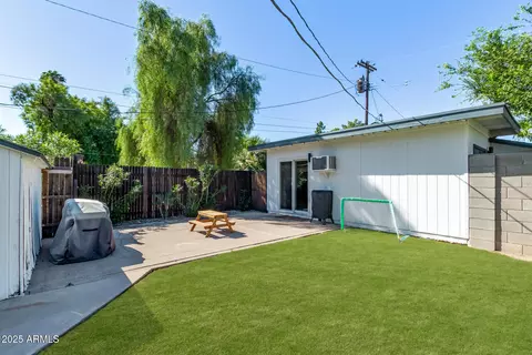 Exterior - 4216 N 19th Pl, Phoenix, AZ 85016 photo 7 of 18