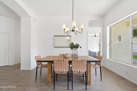 Dining - 1729 E Marconi Ave, Phoenix, AZ 85022 photo 1 of 6