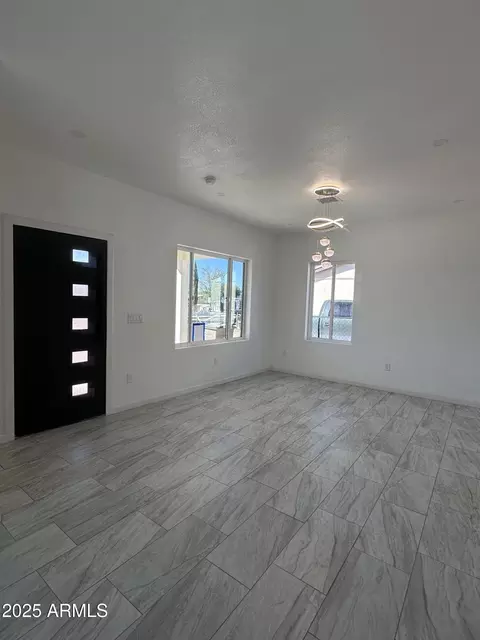 Living - 722 E 3rd St, Douglas, AZ 85607 photo 1 of 3