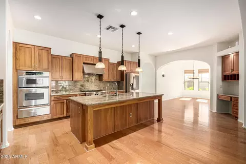 16030 S 27th Dr, Phoenix, AZ 85045 photo 9