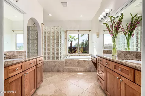 16030 S 27th Dr, Phoenix, AZ 85045 photo 11