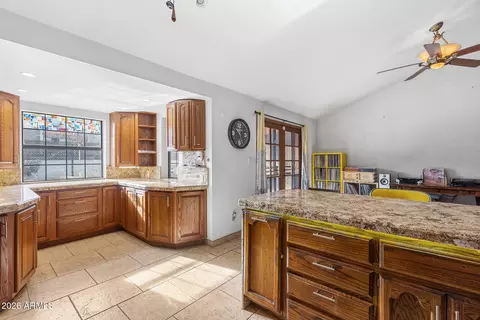 Kitchen - 247 E Glencove St, Mesa, AZ 85201 photo 5 of 6