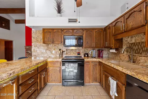 Kitchen - 247 E Glencove St, Mesa, AZ 85201 photo 3 of 6
