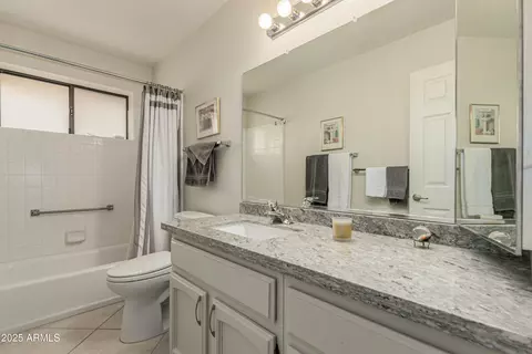 Bath - 7811 E Navarro Ave, Mesa, AZ 85209 photo 2 of 2
