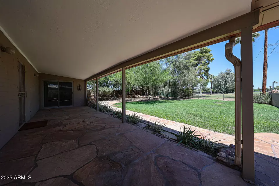 Exterior - 1844 W Virginia Ave, Phoenix, AZ 85007 photo 3 of 9